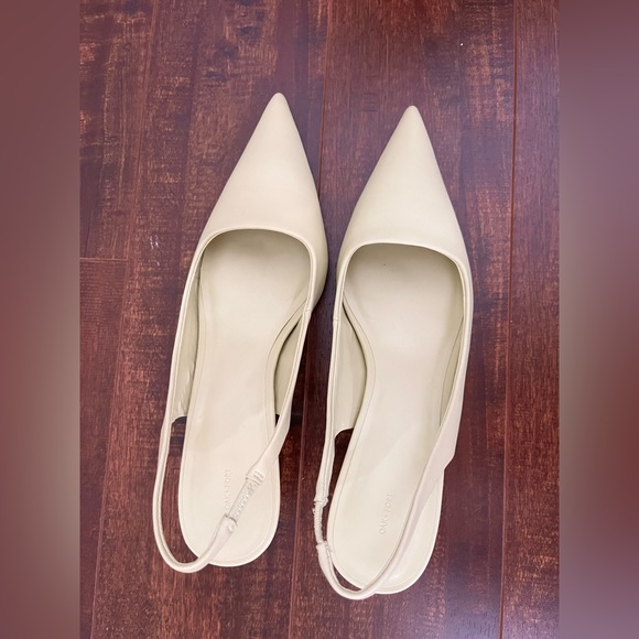 OAK + FORT sling back kitten heels - Picture 3 of 3